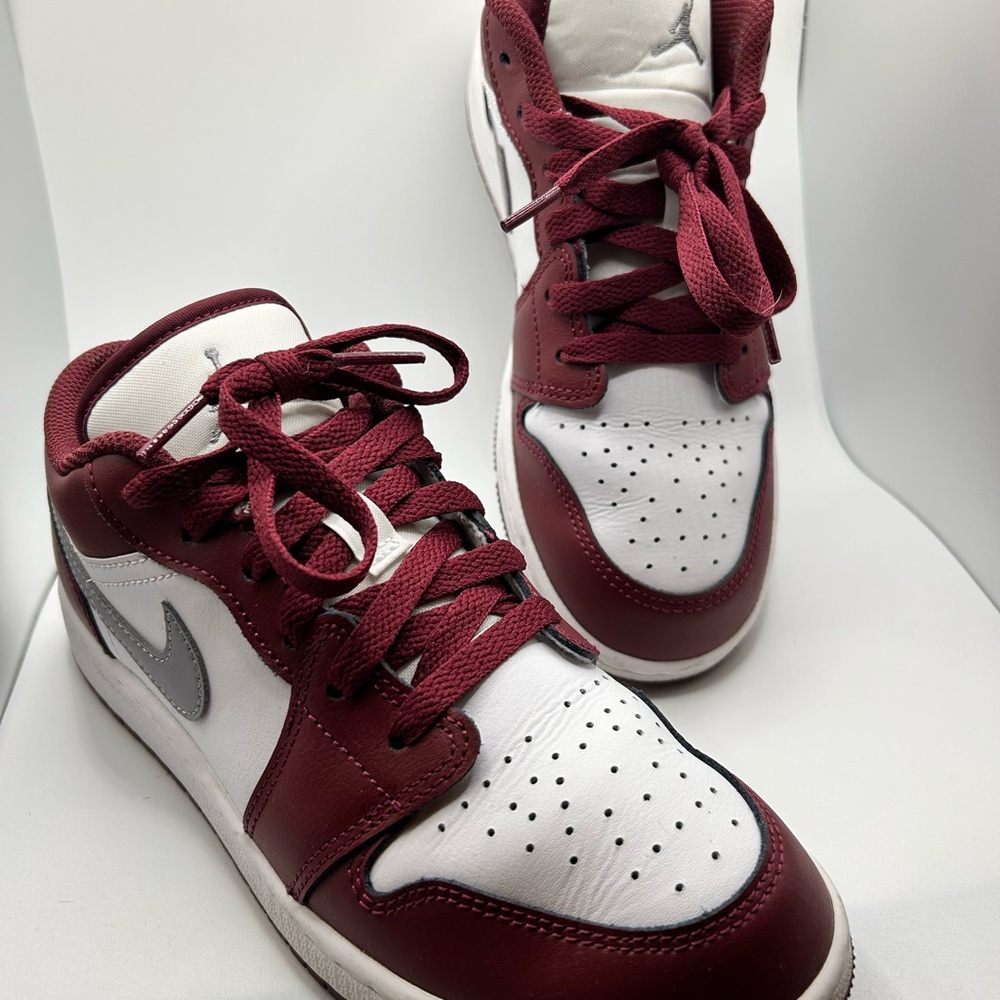 Air Jordan 1 Burgundy and White